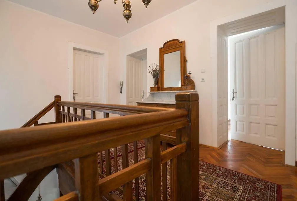 بيت ضيافة Vintage Villa Magnolia بولا